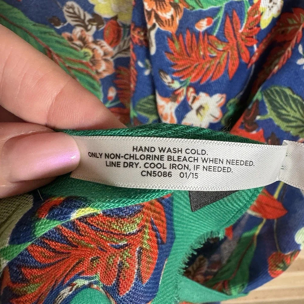 Talbots material polyester